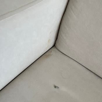 Kötü Yemekler Ve Hijyen Sorunlarıyla Travmatik Otel Deneyimi