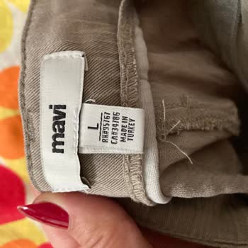 Yeni Alınan Şort İlk Yıkamada Dikişlerinden Açıldı Ve Yıprandı