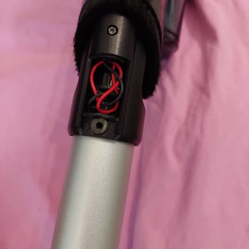 Tefal X-Force Flex Süpürgenin Vidası Sürekli Gevşiyor Mop Başlığı Çalışmıyor