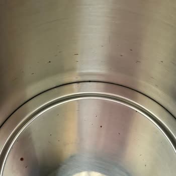 Paslanan Çay Makinesi Ve Çözülmeyen Müşteri Hizmetleri Sorunu