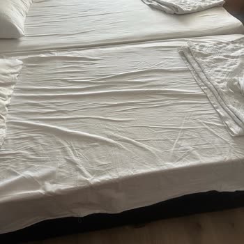 Otelin Hizmetleri Ve Yemekleri Beklentilerin Çok Altında