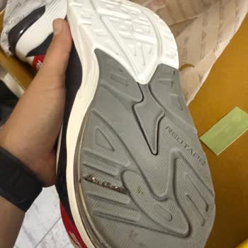 Kullanılmış Ve Lekeli Ayakkabı Gönderimi, Yetersiz Değişim Ve İade Süreci