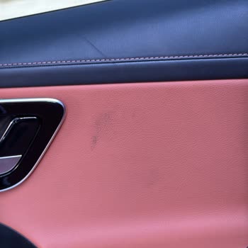 Serviste Araçta Oluşan Hasarın Sorumluluğu Kabul Edilmiyor