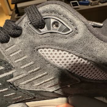 Ayakkabım Zarar Gördü, İstemediğim Hizmet Uygulandı, Ücretimi İade Edin!