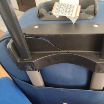 Sunexpress'te Hasarlı Valiz, Rötar Ve Eksik Bilgilendirme İle Yaşanan Çifte Mağduriyet