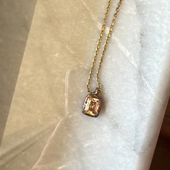 Aldığım Kolyenin Kısa Sürede Kararması Ve Yetersiz Müşteri Desteği