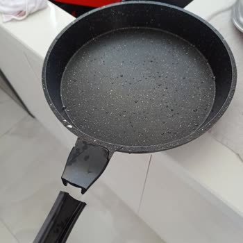 Taç Mutfak Tava Sapı Dayanıksız Çıktı, Güvenim Sarsıldı