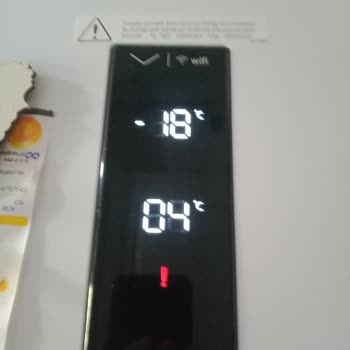 Yeni Alınan Vestel Buzdolabının Hemen Bozulması Ve Yetersiz Müşteri Hizmeti Nedeniyle Mağduriyet