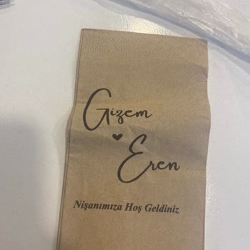 Sipariş Ettiğim Peçeteler Düzensiz Ve Özensiz Paketlenmiş