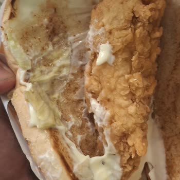 Popeyes Tekrarlayan Bayat Ve Eksik Ürünler Nedeniyle Mağduriyet Yaşadım