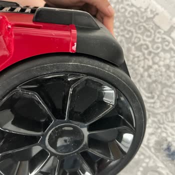 Süpürge Ürünü Ve Servis Hizmetiyle İlgili Sorun Yaşadım