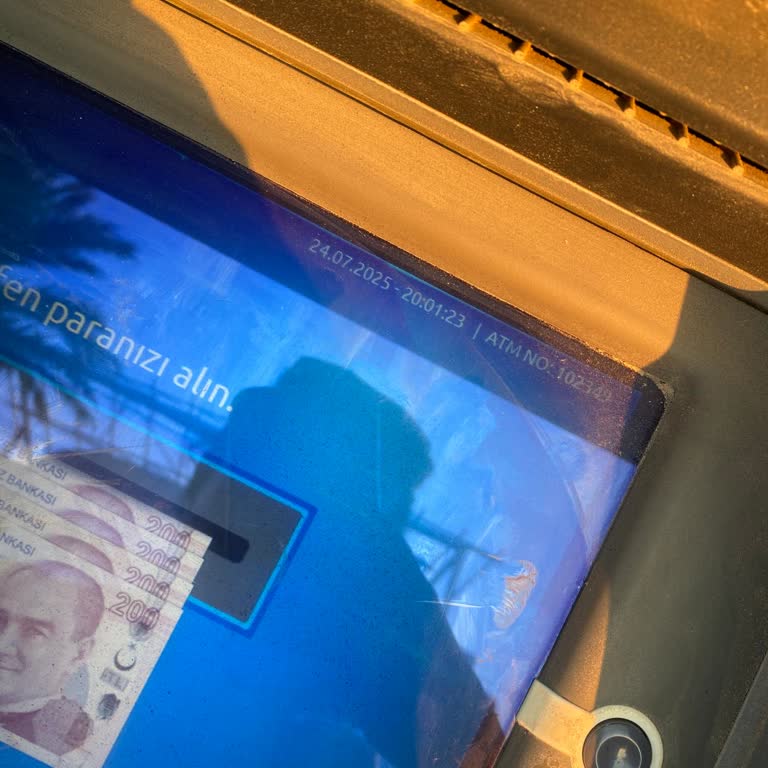 ATM'den Çekilemeyen Para Ve Belirsiz İade Süreci Mağduriyeti
