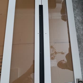 Vitrin Kapak Parçası Yanlış Gönderildi, Acil Çözüm Bekliyorum