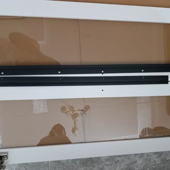 Vitrin Kapak Parçası Yanlış Gönderildi, Acil Çözüm Bekliyorum