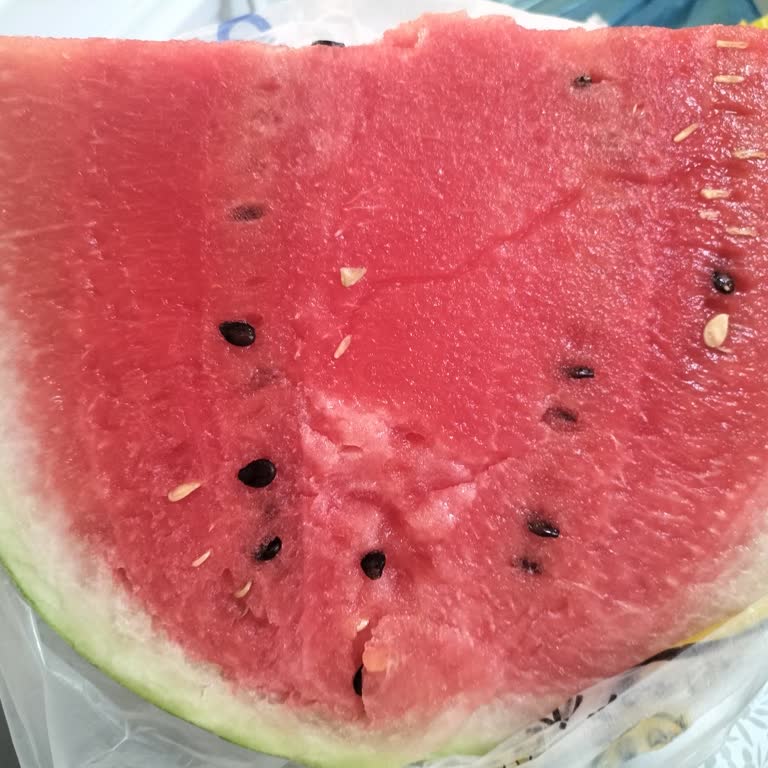 A101'den Aldığım Karpuzların Tadı Yok, Memnun Değilim