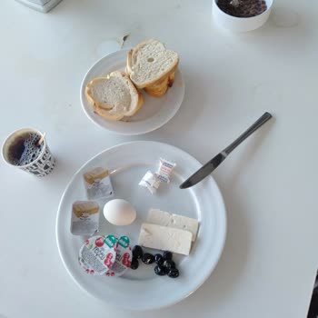 Jolly Tur Tarafından Kötü Koşullardaki Otele Yönlendirildik, Mağdur Edildik