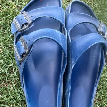 Birkenstock Terlik Güneşte Deforme Oldu, Değişim Bekliyorum