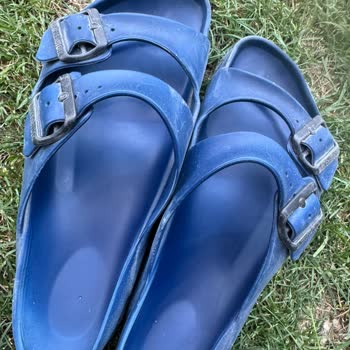 Birkenstock Terlik Güneşte Deforme Oldu, Değişim Bekliyorum