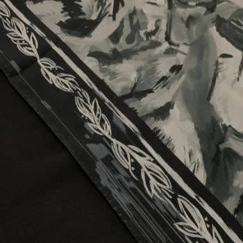 Ünlü Mağazadan Aldığım Şal İki Kullanımda Deforme Oldu