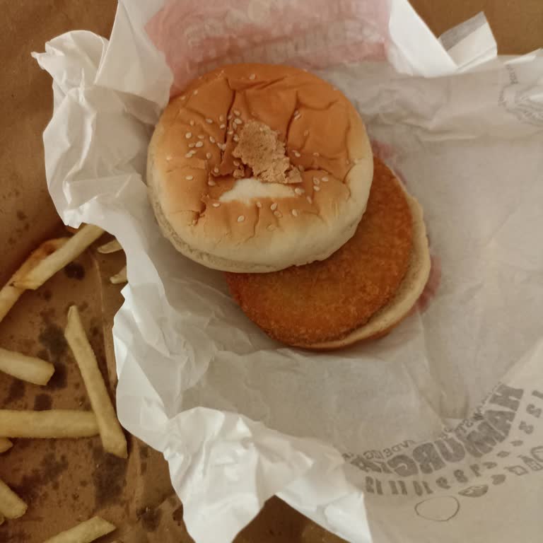 Burger King Yanlış Sipariş Ve İade Edilmeyen Ücret Mağduriyeti!