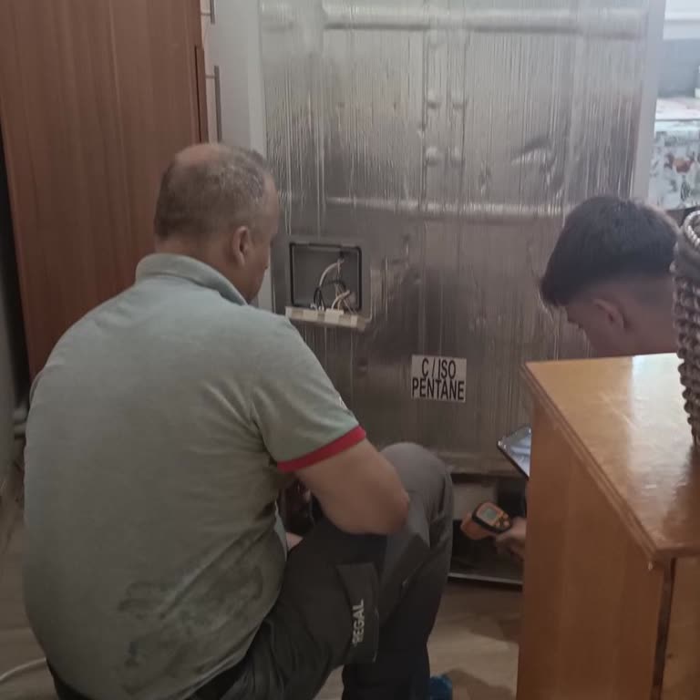 Antalya Sıcağında Buzdolapsız Mağduriyet