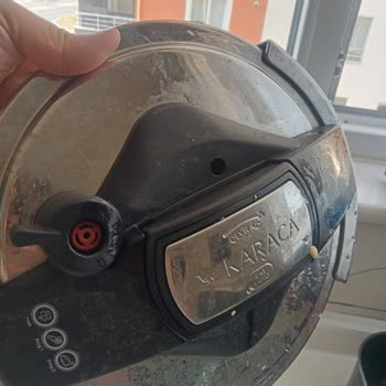 Karaca Düdüklü Tencere Patladı Büyük Tehlike Atlattım