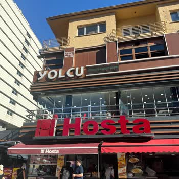 Yemek Tepsisinde Kurt Ve İlgisiz Personel Deneyimi