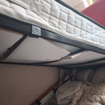 Kısa Sürede Deforme Olan Yatak Ve Garanti Hayal Kırıklığı