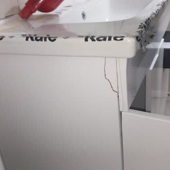 Koçtaş Hasarlı Teslim Edilen Banyo Takımında Sorumluluk Üstlenilmiyor