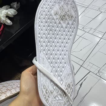 Aynı Kirli Ayakkabı İki Kez Gönderildi Çözüm Yok