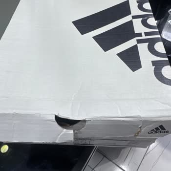 Aynı Kirli Ayakkabı İki Kez Gönderildi Çözüm Yok