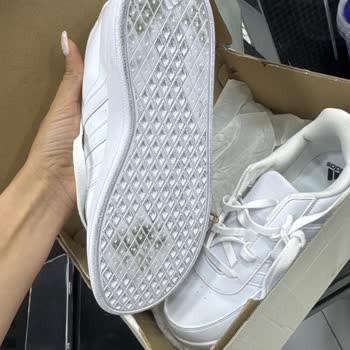 Aynı Kirli Ayakkabı İki Kez Gönderildi Çözüm Yok