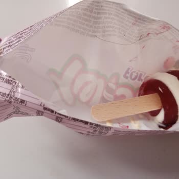 Dondurmada Kıl Çıkması Nedeniyle Yaşanan Hijyen Sorunu