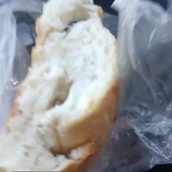 Migros Ekmeğin İçinden İzmarit Çıktı
