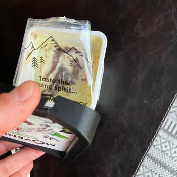 Açılmış Ve Tüketilmiş Dondurma Gönderilmesi İle Yetersiz Müşteri Hizmeti