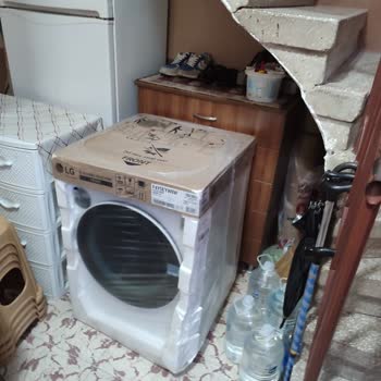 Kargo Şirketi Ürünü Apartman Girişine Bıraktı, Teslimat Yapılmadı