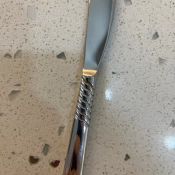 Aryıldız Granit Tencere Ve Bıçak Setinde Erken Sararma Ve Paslanma