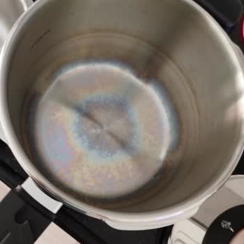 Korkmaz Mutfak Eşyaları Vita Düdüklü Tencere İlk Kullanımda Morardı, Müşteri Hizmeti Çözüm Sunmuyor