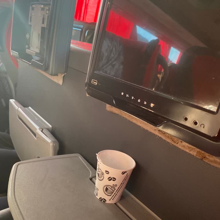 Eski Ve Bakımsız Otobüs, Yetersiz Bilgilendirme