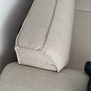 Ekstra Ücret Ödedim Koltuk Lekeli Ve Yanlış Kırlentle Geldi Değişim Yapılmadı