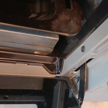 Simfer Fırın Menteşe Sorunu Çözülmüyor!