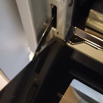 Simfer Fırın Menteşe Sorunu Çözülmüyor!