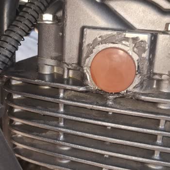 Sıfır Kilometre Motorda Yağ Sızıntısı Ve Sürekli Arıza