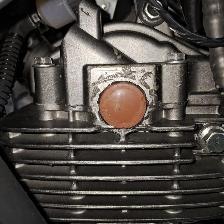 Sıfır Kilometre Motorda Yağ Sızıntısı Ve Sürekli Arıza