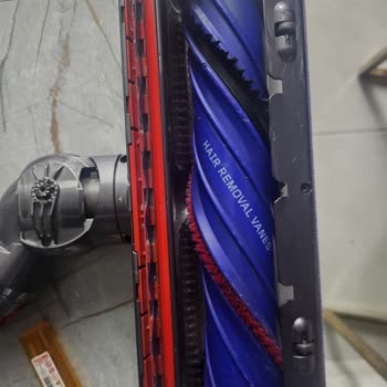 Dyson V12 Süpürge Turbo Başlığı Eriyor, Yedek Parça Bulunamıyor