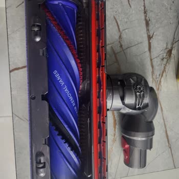 Dyson V12 Süpürge Turbo Başlığı Eriyor, Yedek Parça Bulunamıyor