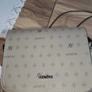 Aldığım Armine Çantada Sorun Çıktı, Mağaza İlgisiz Davrandı