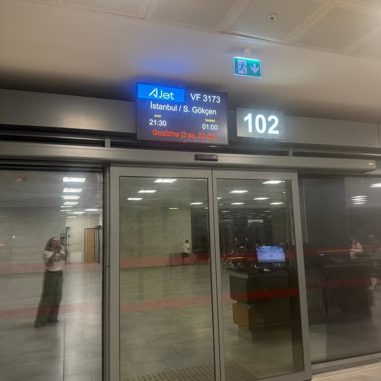 Bilgilendirme Yapılmadan Defalarca Rötar Ve İlgisiz Personel Mağduriyeti