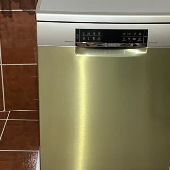 Teslimatta Hasarlı Gelen Bulaşık Makinesi İçin Çözüm Bekliyorum