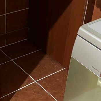 Teslimatta Hasarlı Gelen Bulaşık Makinesi İçin Çözüm Bekliyorum